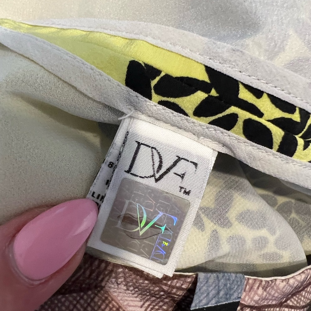Diane von Furstenberg silk shorts - Picture 4 of 5